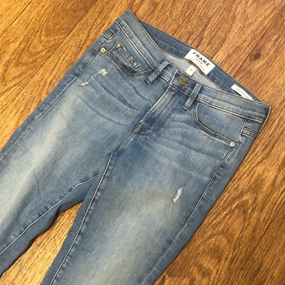 NWOT Frame Denim Le Skinny De Jeanne Distressed Skinny Light Wash Jeans Size 27